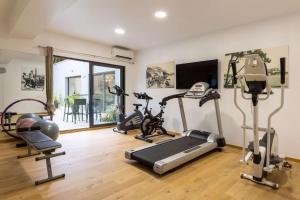 Fitness centrum a/nebo fitness zařízení v ubytování Best Western Hotel Casa Bianca, Piscine Intérieure et Extérieure