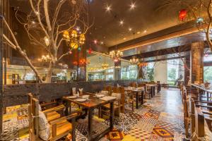 厦门翔安颐豪酒店餐厅或其他用餐的地方