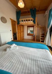 Postel nebo postele na pokoji v ubytování The lodge