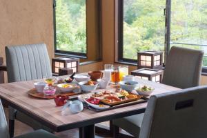 Các lựa chọn bữa sáng cho khách tại Yukyo no Hibiki Yusai