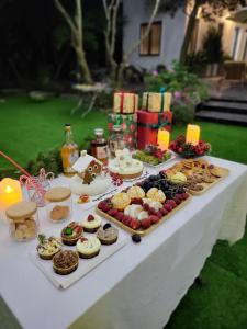 Jídlo v vily nebo okolí