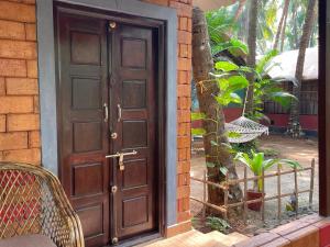 Palm Trees Ayurvedic Heritage外面的花园