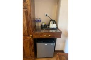 A kitchen or kitchenette at Hotel Tapas