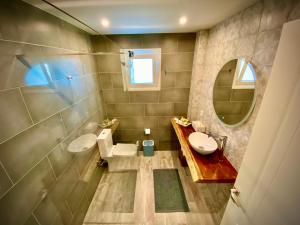 Koupelna v ubytování Villa Hylas Luxury Bed & Breakfast Kilada