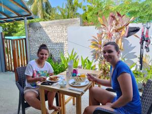 Hosté ubytování Ninos K.Guraidhoo