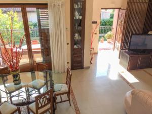 Et tv og/eller underholdning på Homiday - Villa Angelica