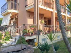 En balkon eller terrasse på Homiday - Villa Angelica