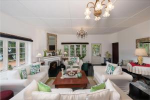 Istumisnurk majutusasutuses Highgrove Estate By Ishq