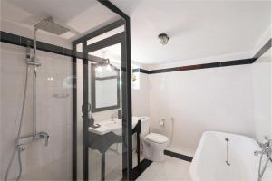 Vannituba majutusasutuses Highgrove Estate By Ishq