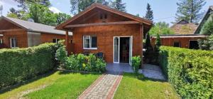 O grădină în afara Fonyód Camping & Apartman