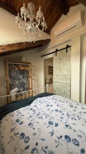 Postel nebo postele na pokoji v ubytování La Morada del Gato con estilo y carisma