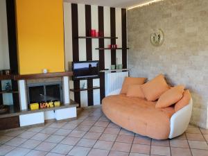 A seating area at Tranquility in the center of Lazise, neraby the lake