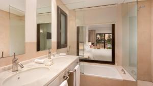 Un baño de Ona Hacienda del Álamo Golf Resort