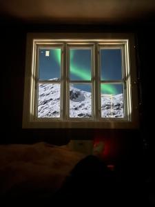 Gallery image of Lofoten Fjord House - Mountain & Seaview in Ramberg