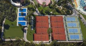 Tenis a/nebo squash v ubytování Vogue Hotel Supreme Bodrum nebo okolí