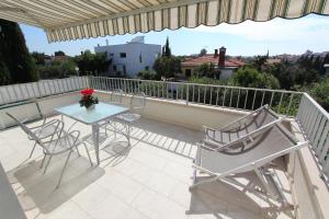 Balkón alebo terasa v ubytovaní Apartments El Corsaro