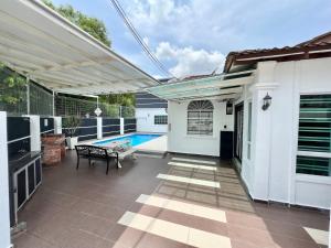 Μπαλκόνι ή βεράντα στο H&H 1 Guest House