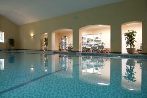 Πισίνα στο ή κοντά στο Bodysgallen Hall and Spa