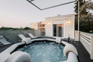 Gallery image of Myrovolos luxury Eneida's house in Ialyssos