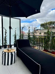 Balkon lub taras w obiekcie Clyde Athens by Nin&Bau