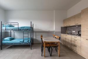 Φωτογραφία από το άλμπουμ του BOARDINGHOUSE KAYSER Günstige Monteursunterkunft, Monteurwohnung in Hanau bei Frankfurt am Main und Aschaffenburg, KOSTENFREIE PARKPLÄTZE! σε Hanau am Main +10 φωτογραφίες