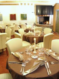 A restaurant or other place to eat at Hotel Villa Cittar
