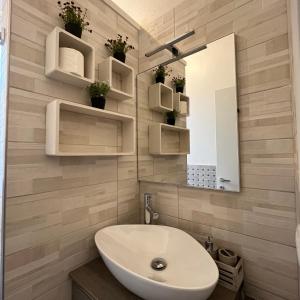 A bathroom at Maison La Balconata