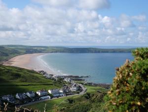 Vista aèria de 4 Rockham - Luxury Apartment at Byron Woolacombe, only 4 minute walk to Woolacombe Beach!