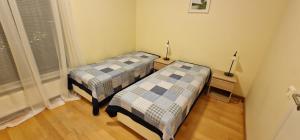 Postel nebo postele na pokoji v ubytování Luxury Nightlights NELLI Apartment