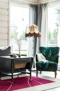 Posezení v ubytování Guestly Homes - Seaside Stay with Sauna