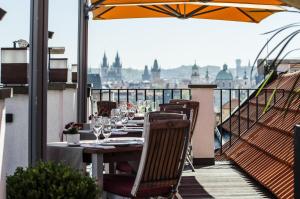 Balkón nebo terasa v ubytování Aria Hotel Prague