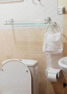 Gallery image of Marrets International Hotel - "Express" in Cape Coast +52 photos