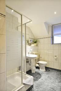 Koupelna v ubytování Hotel Haus Kleimann-Reuer