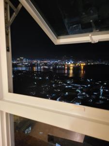 Vista generica su Mactan o vista sulla città dall'interno dell'hotel