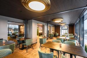 Posezení v ubytování Ugandi Hotel