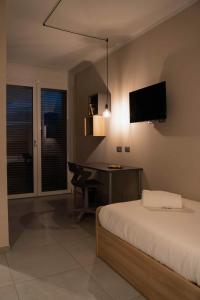 A television and/or entertainment centre at Terranova49