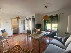 Fotografia z galérie ubytovania apartamento con vistas al rio v destinácii Seville
