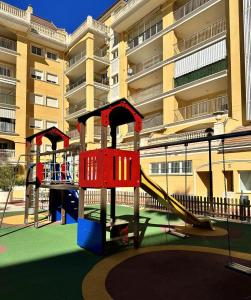 Detský kútik v ubytovaní LOVELY APARTMENT DENIA, piscina, jacuzzi, pádel, parking