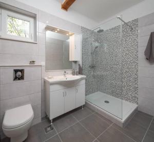 Kúpeľňa v ubytovaní Villa Adamaris