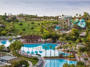 A piscina localizada em Lara Barut Collection-Ultra All Inclusive ou nos arredores