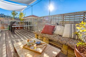 Balkon lub taras w obiekcie #9 Opera's Duplex panoramic Sea View Terrace & AC 1min to Beach