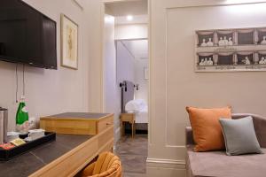 TV a/nebo společenská místnost v ubytování Hotel Smeraldo