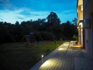 Vonkajšia záhrada v ubytovaní Villa Isabella