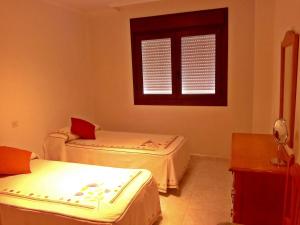 Posteľ alebo postele v izbe v ubytovaní 7447 Apartment 3 Bedrooms with WiFi and Sea views