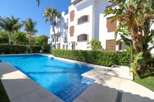 Bazén v ubytování San Pedro beachside apartment nebo v jeho okolí