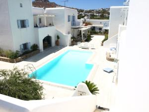 Bazén v ubytování Mare Mare Mykonos nebo v jeho okolí