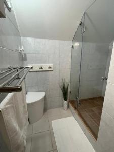 Kúpeľňa v ubytovaní Prána Apartman