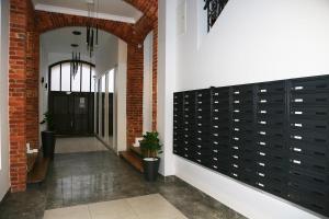 Zdjęcie z galerii obiektu Very Berry Długa 18-5A-2 City Center Apartments, AC, self check in 24h! w Poznaniu