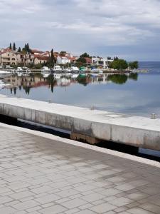 Fotografia z galérie ubytovania Apartment by the Beach v Šibeniku