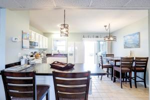 Gallery image of Almost Heaven in Atlantic Beach